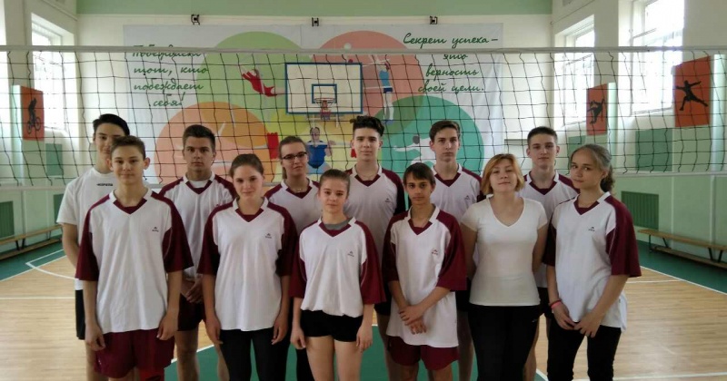 11 мая прошла Спартакиада, Волейбольная лига, финалы среди учащихся 8-9 классов, наша команда заняла II место!