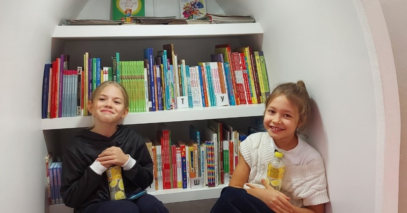 Ученики 3Г класса вместе с родителями посетили Библитеку народов Поволжья.