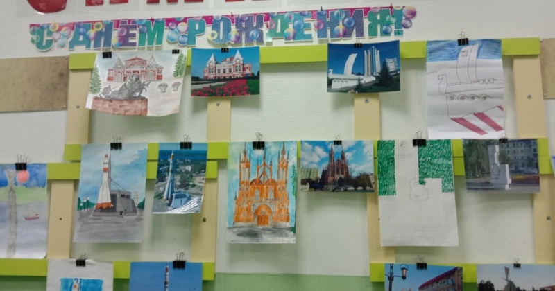 К Дню рождения родной Самары учащиеся 4 Г класса подготовили выставку своих рисунков и фото «Мое любимое место в Самаре»