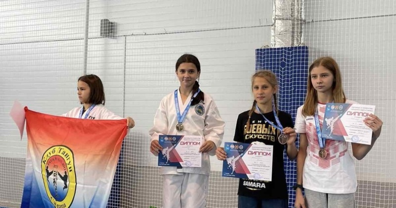 Анисимова Дарья заняла 3 место, Шапошников Глеб 2 место, в Чемпионате и первенстве г.о. Самара по тхэквондо ИТФ. Поздравляем!