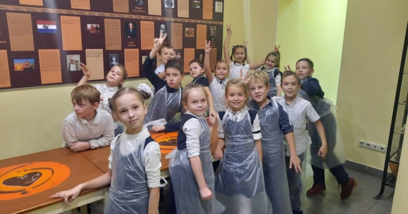 19 октября ученики 2 «В» класса посетили Музей Шоколада.