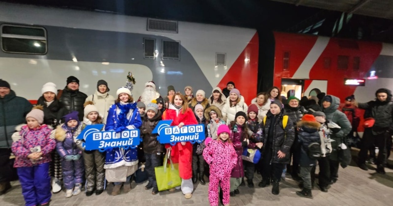 15 декабря 3Б класс отправился в новогоднюю сказку! Мы поехали в Нижний Новгород!